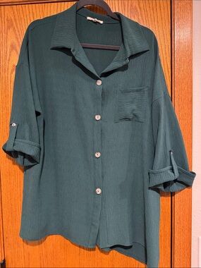 Relaxed Forest Green Button-Down Women's Top